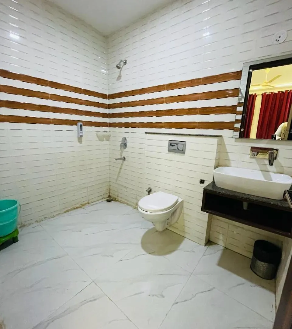 Hotel The Golden Taj By The Golden Taj Group & Hotels Agra   Agra (Uttar Pradesh)
