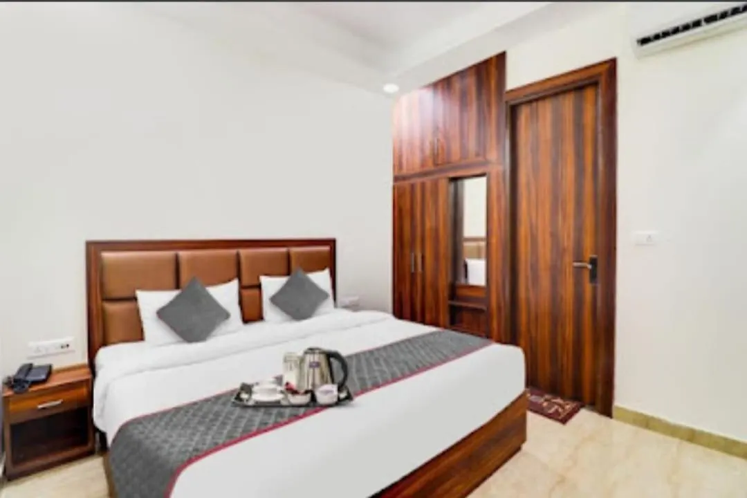 Hotel The Golden Taj By The Golden Taj Group & Hotels Agra   Agra (Uttar Pradesh)